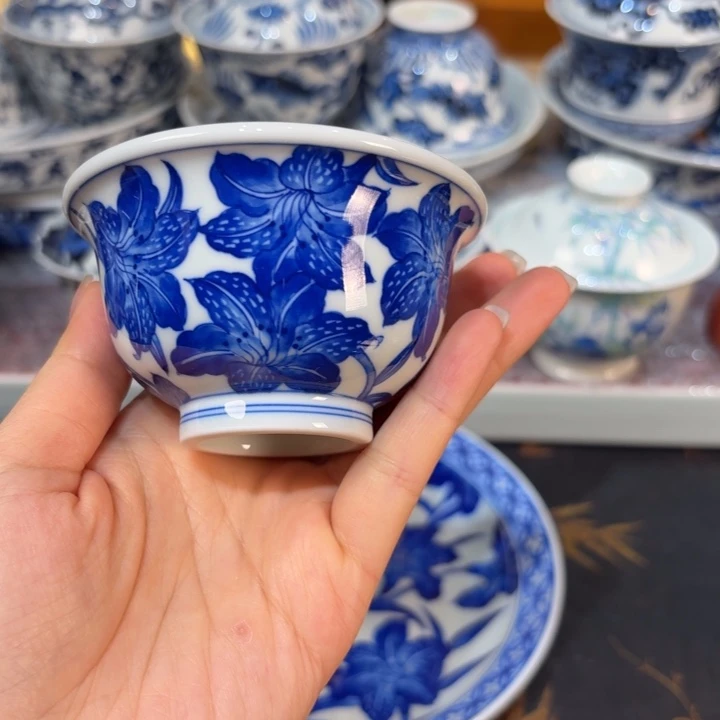 杯子………………………………………………