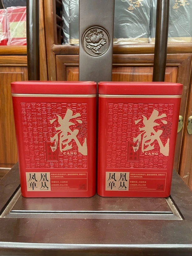 潮州凤凰高山老丛鸭屎香，汤含山韵、喉藏回甘，小众却惊艳所有人