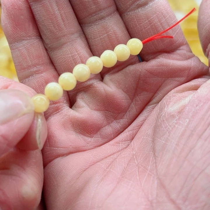 琥珀（矿物珀）裸石未镶嵌伯*爵