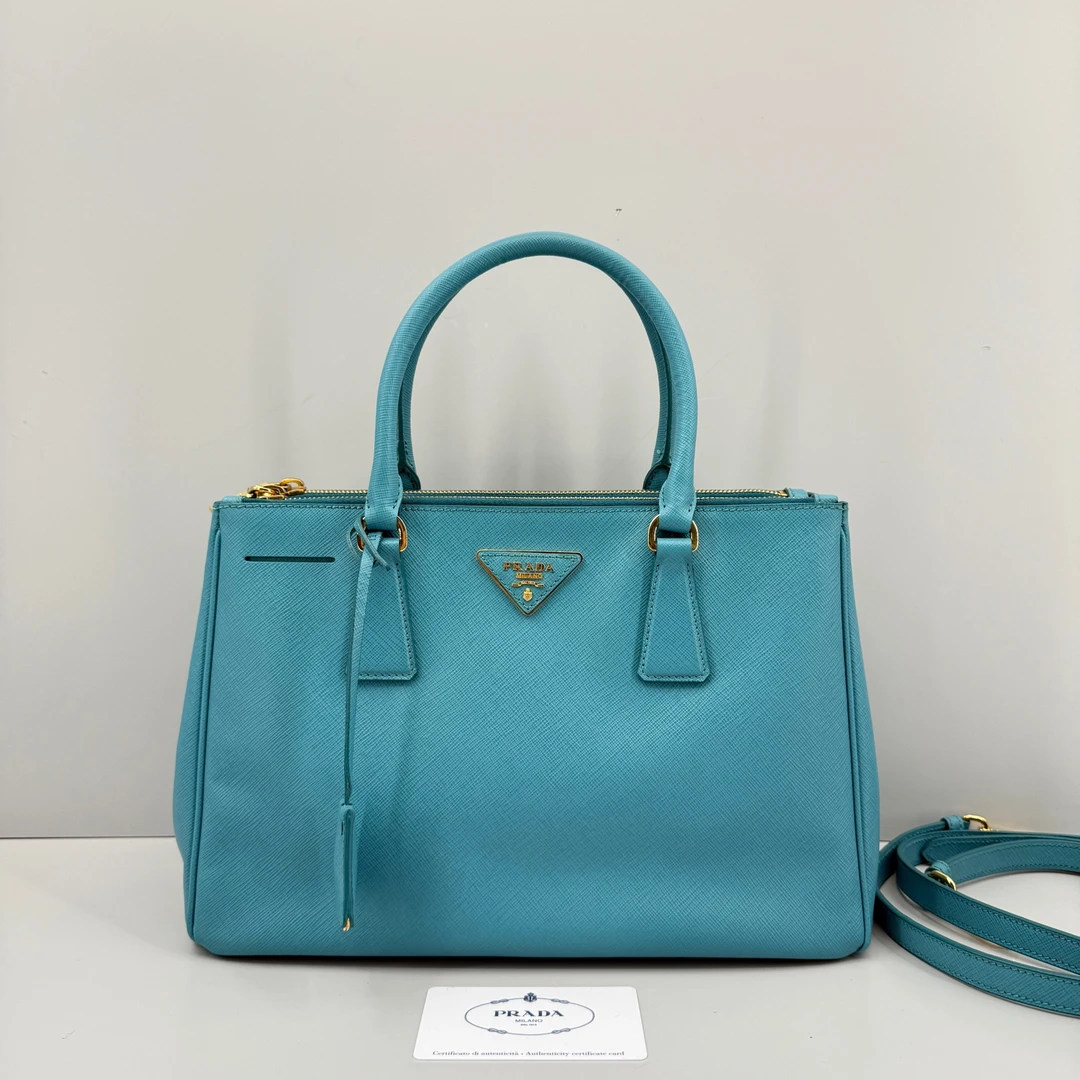 95新 Prada/普拉达 优选/薄荷绿十字纹中号杀手包白标64/31×20×14