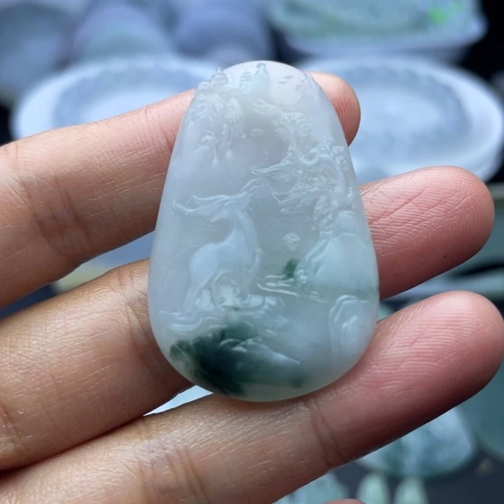 未镶嵌定制翡翠一鹿有你