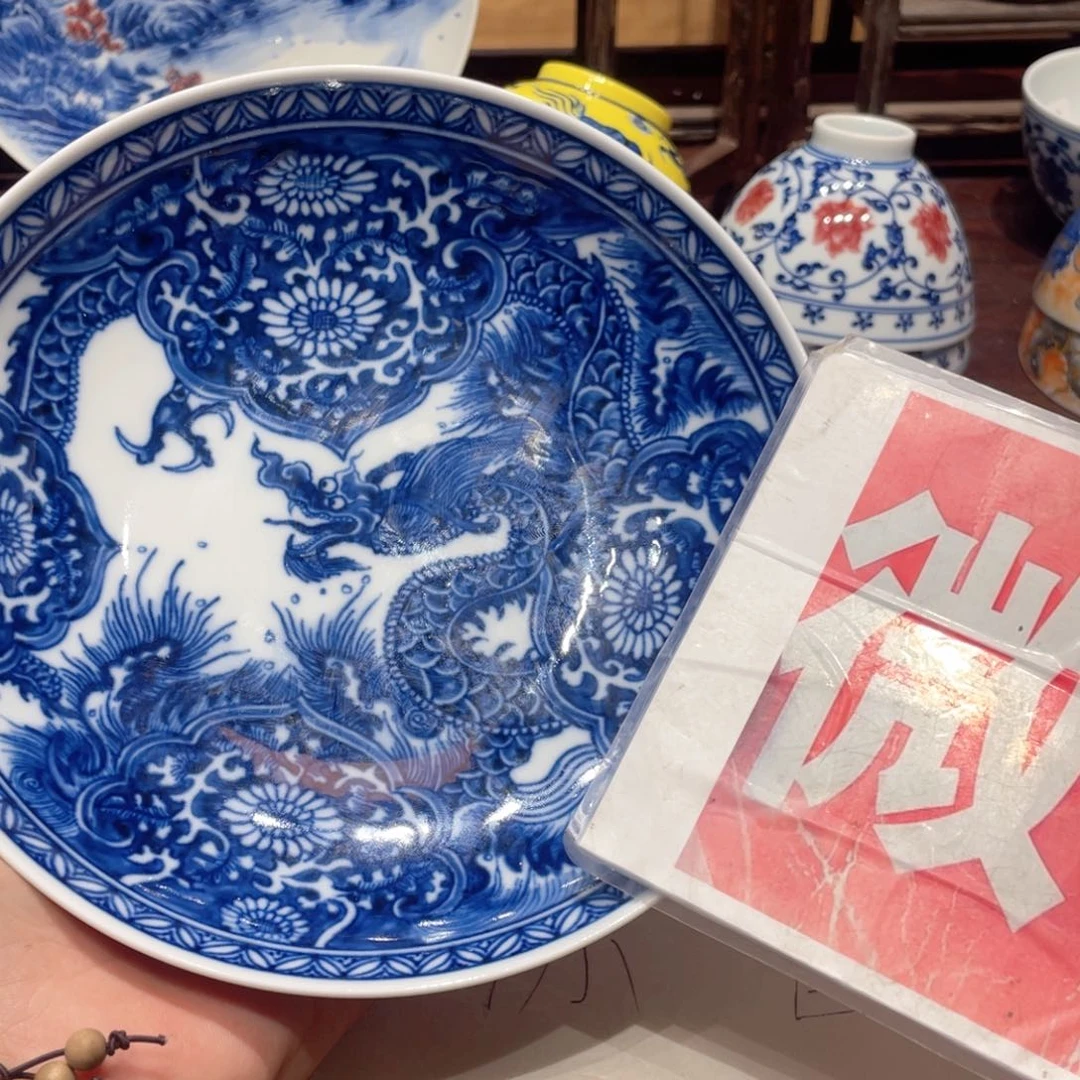 景德镇市的一位老艺术员说