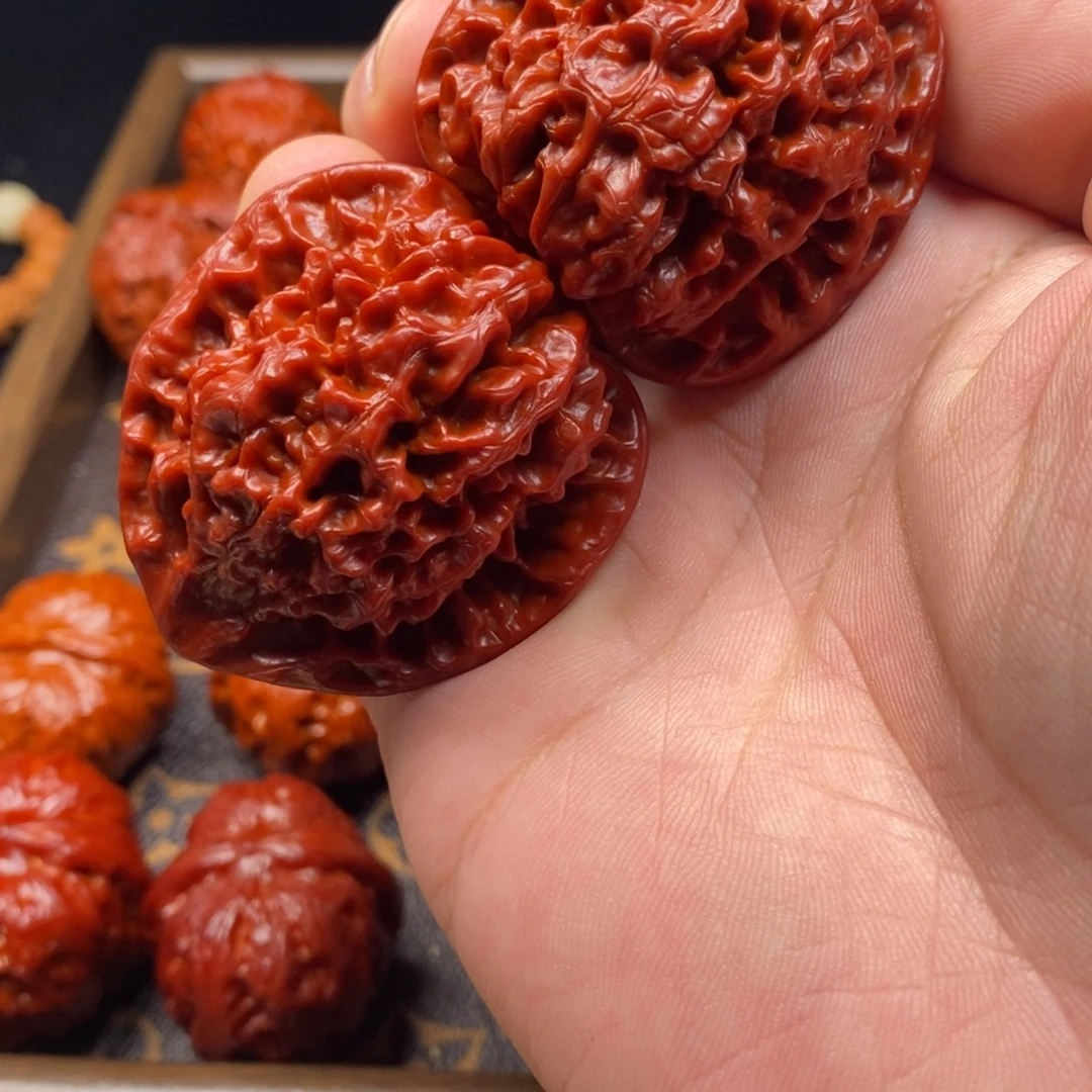 文玩核桃吊坠官帽