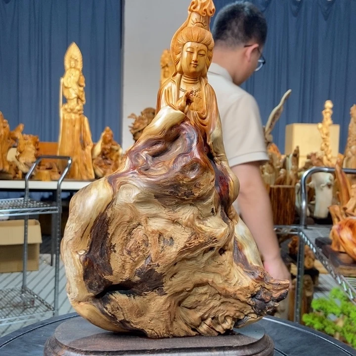 柏木（崖柏）随型摆件