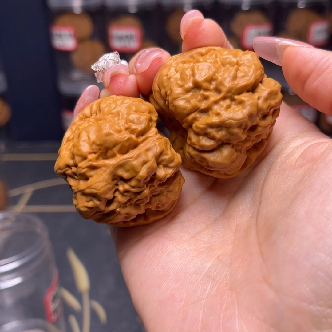 吊坠文玩核桃蛤蟆头肚子46边43.8