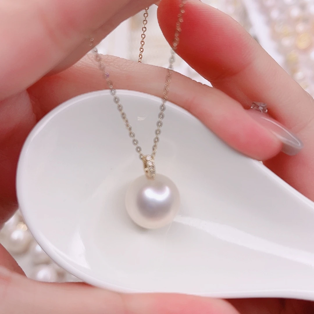 淡水珍珠吊坠(赠链)未镶嵌
