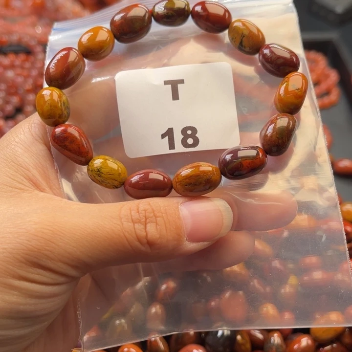 南红玛瑙未镶嵌多样性发货默认微瑕称重10mm