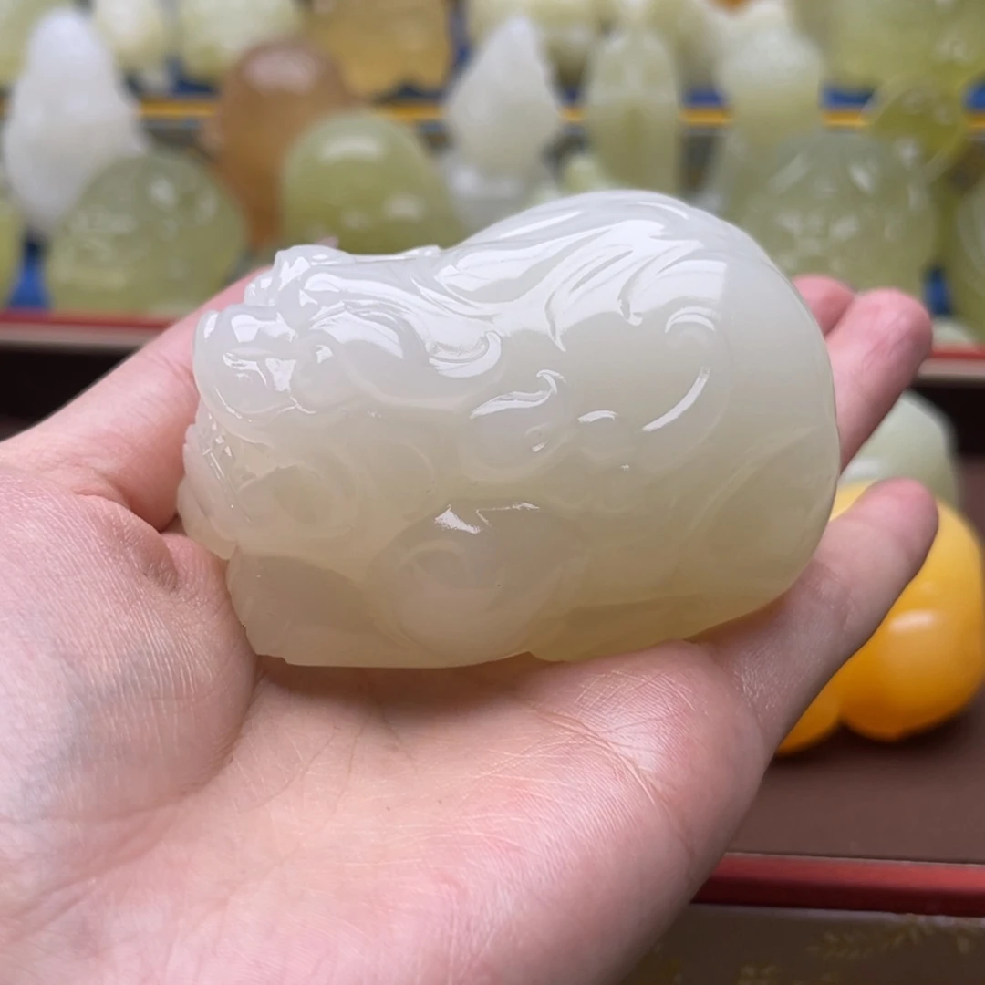 壮***壮玉天然桌面摆放摆件