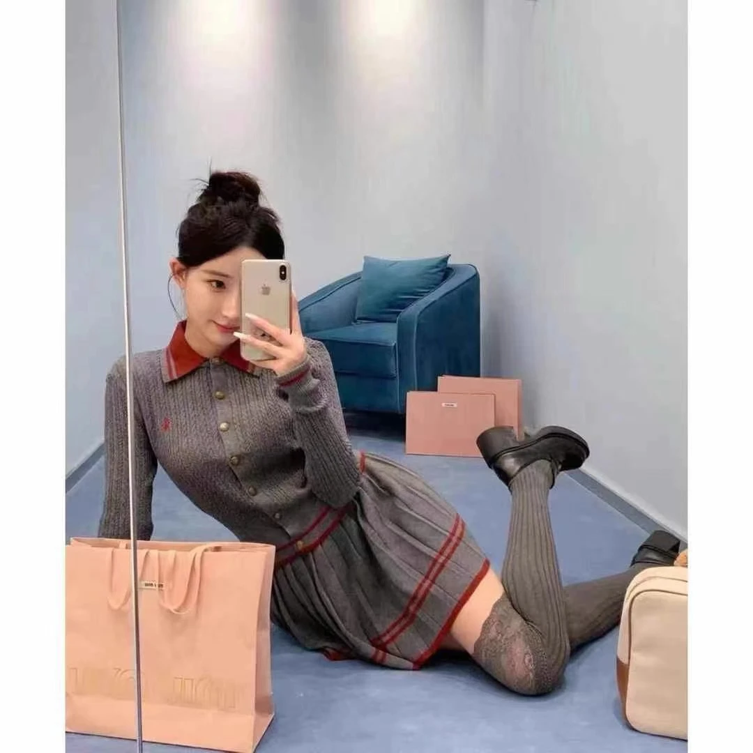 (爱心）套装轻奢休闲百搭经典女士网红条纹格纹气质