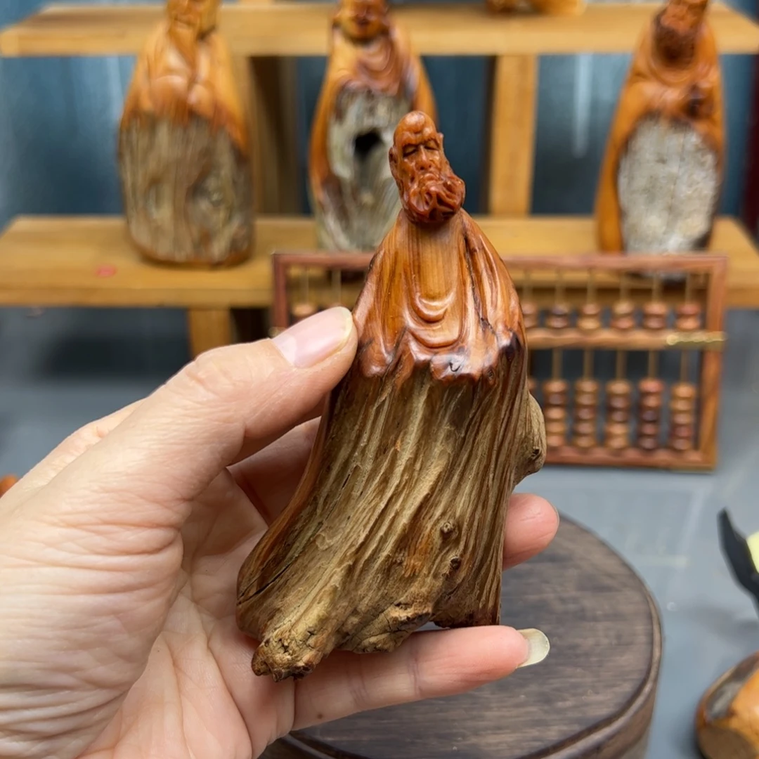 三***哥木崖柏木摆件手把件