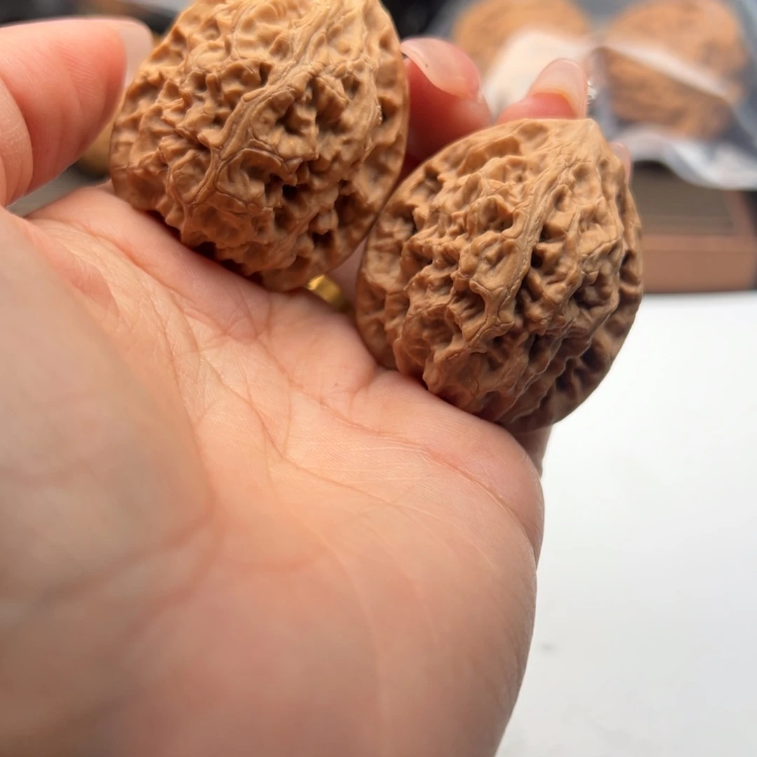 文玩核桃把件十三陵