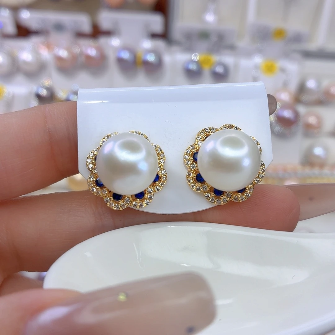 淡水珍珠耳饰未镶嵌