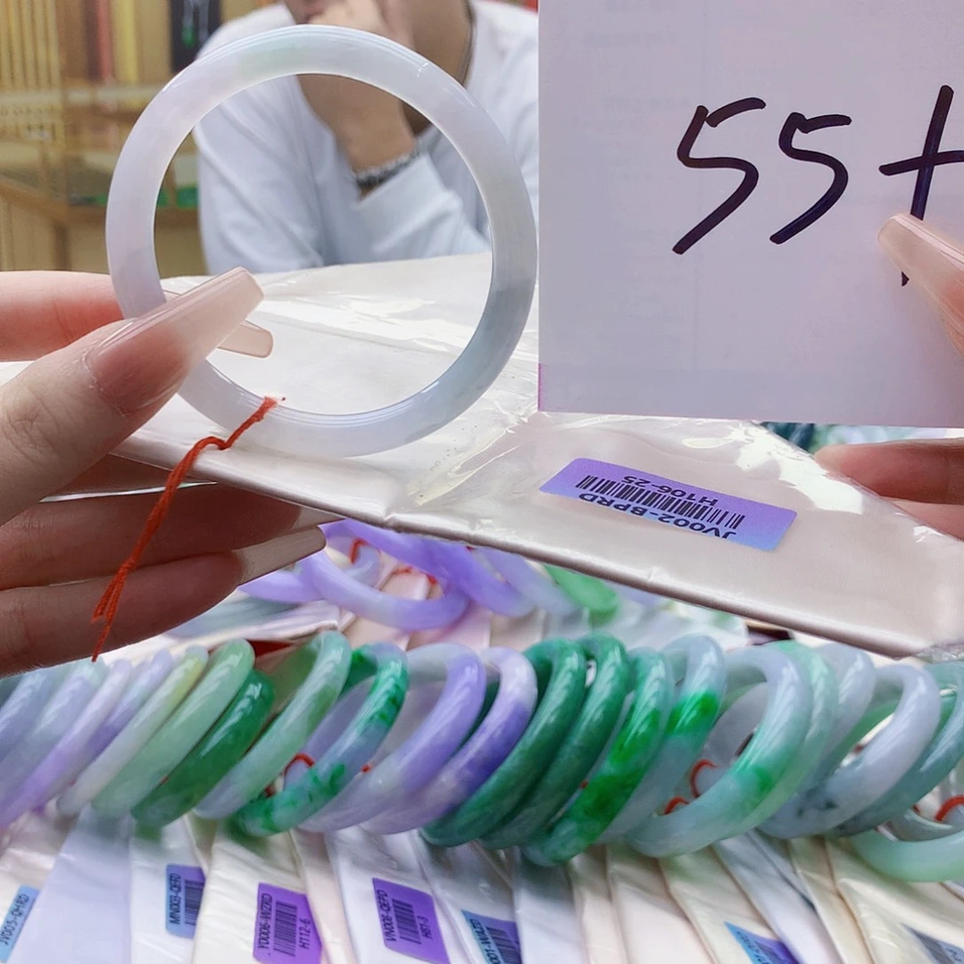 翡翠未镶嵌手镯nn