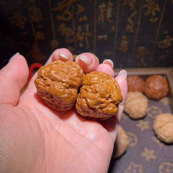 文玩核桃蛤蟆头37