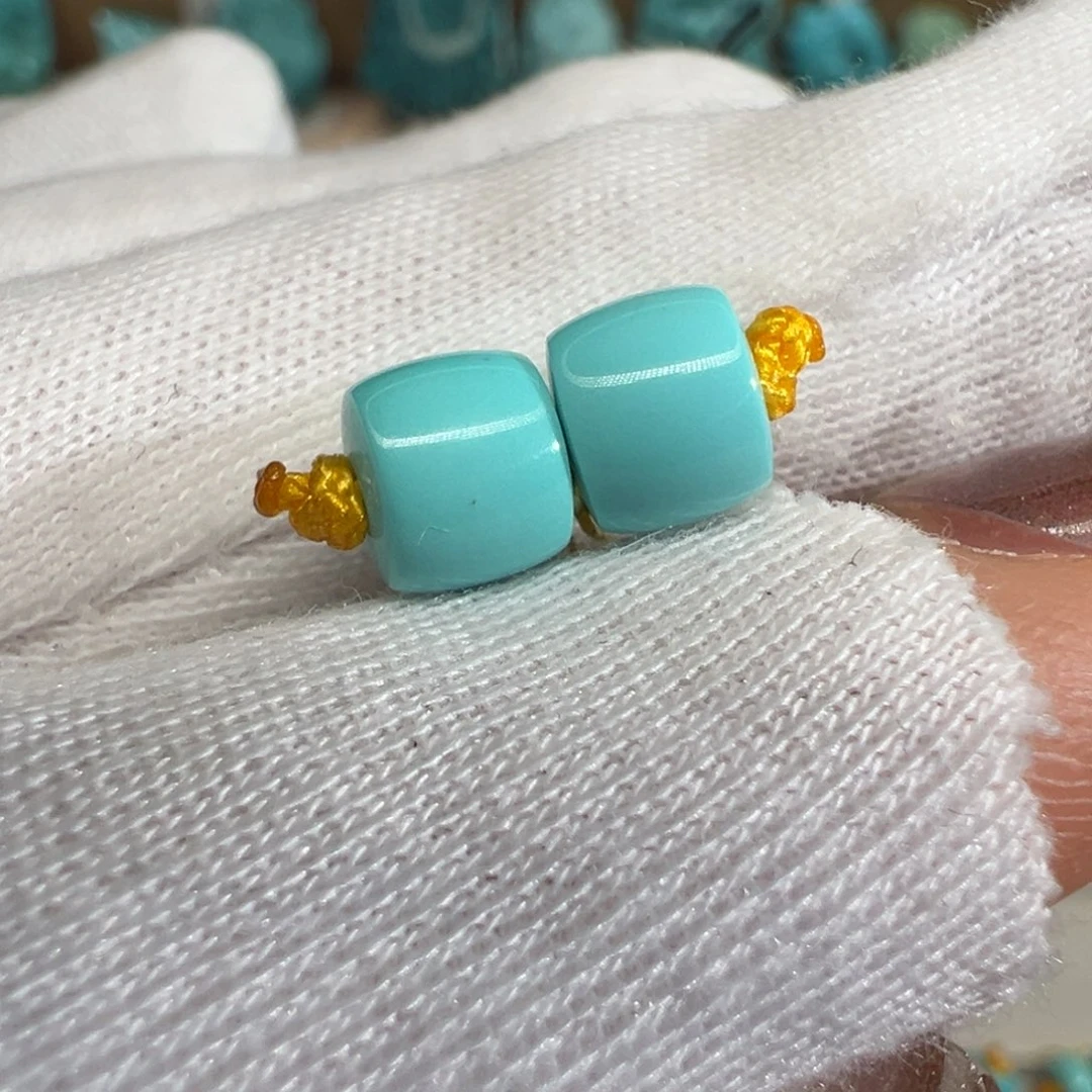 绿松石配饰未镶嵌