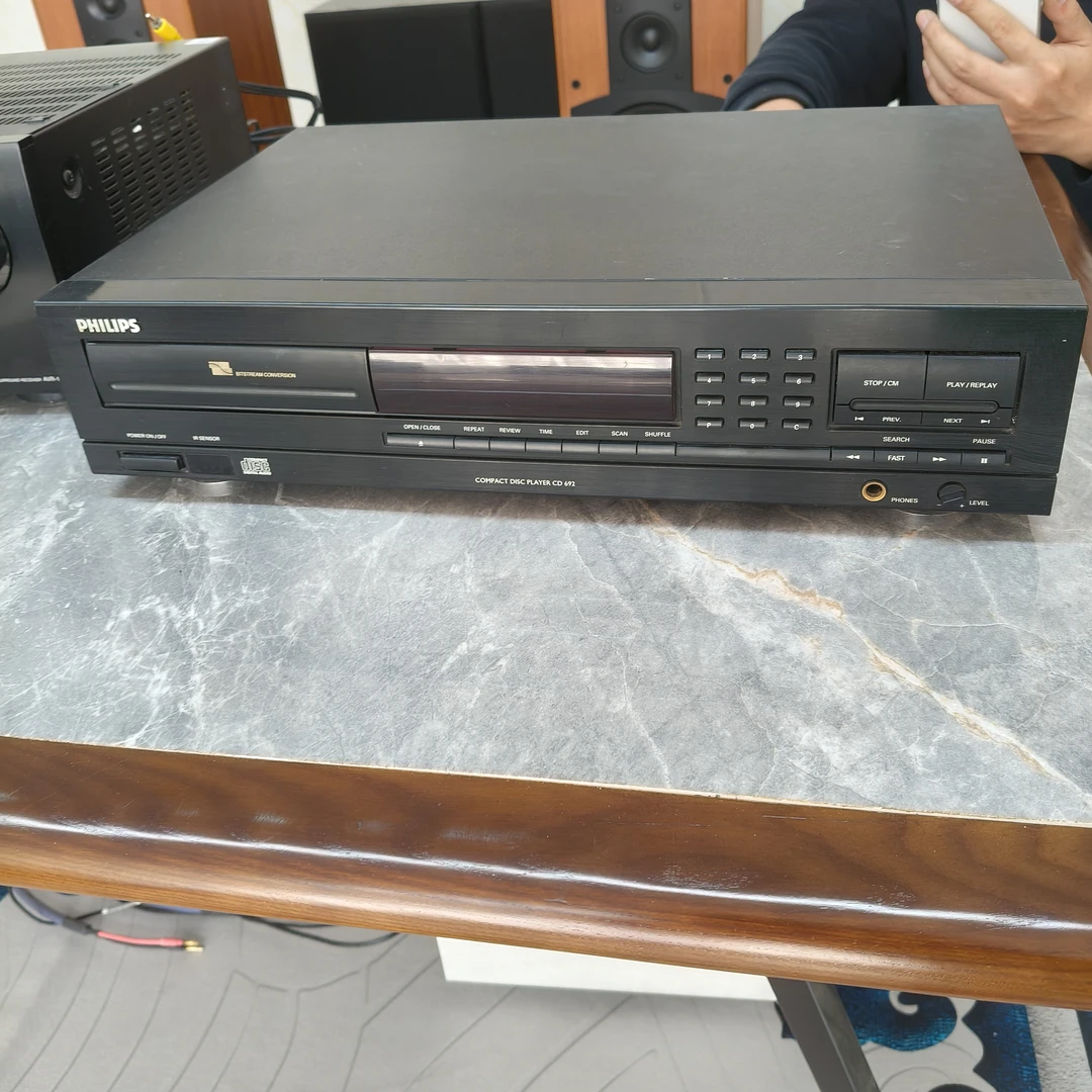 8新  功能完好使用邮费自理