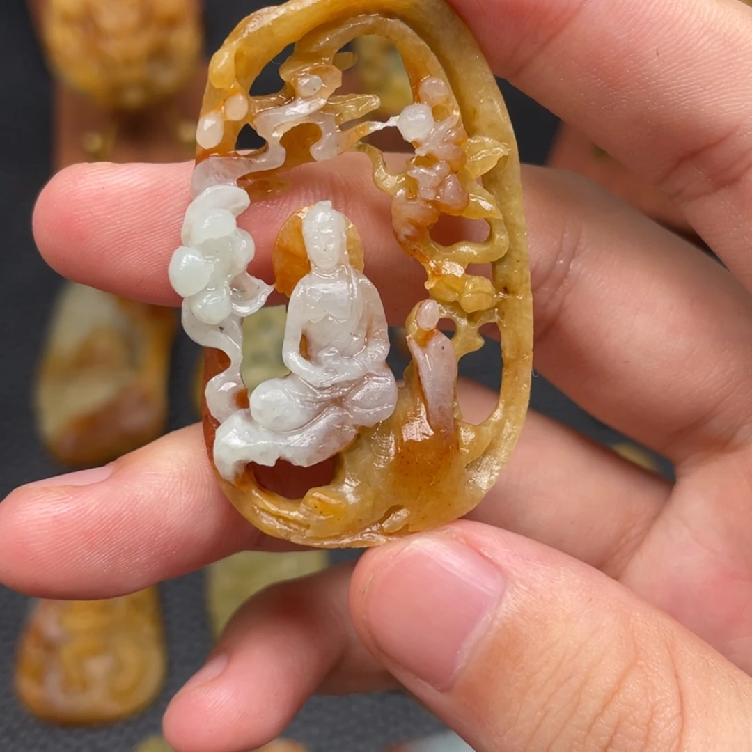 定制翡翠未镶嵌大日