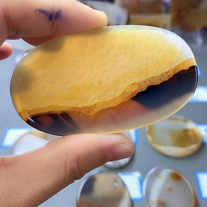 玛瑙/玉髓未镶嵌珠宝半成品