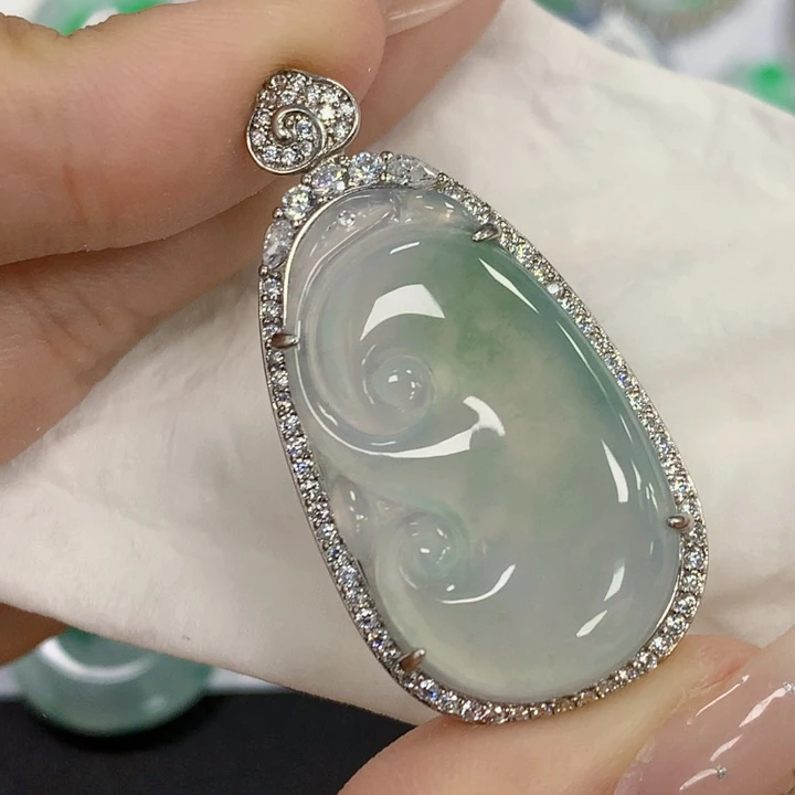 翡翠银S925镶嵌颈饰