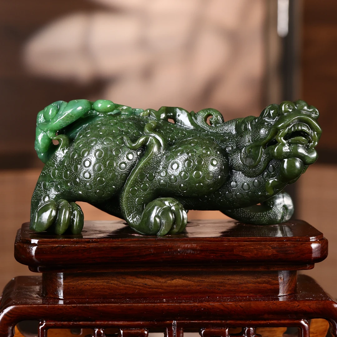 RL北派玉雕名家李磊作和田玉碧玉携子上朝摆件25110100976