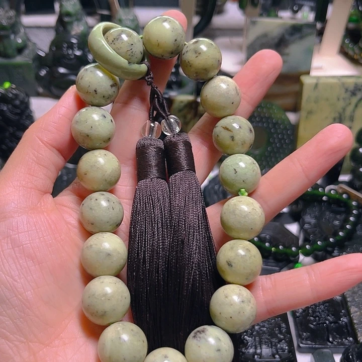 未镶嵌蛇纹石玉泰山玉