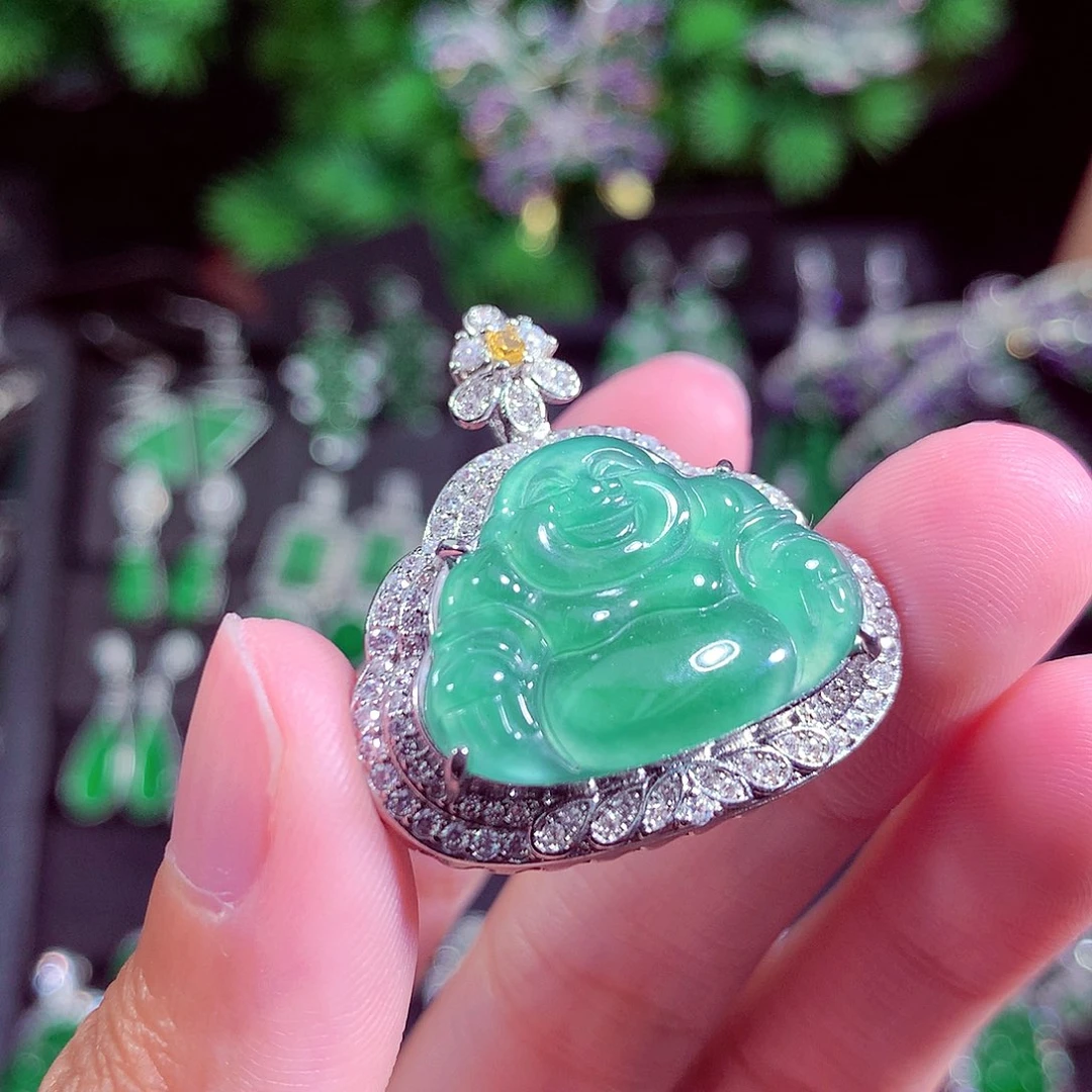 颈饰未镶嵌翡翠天然