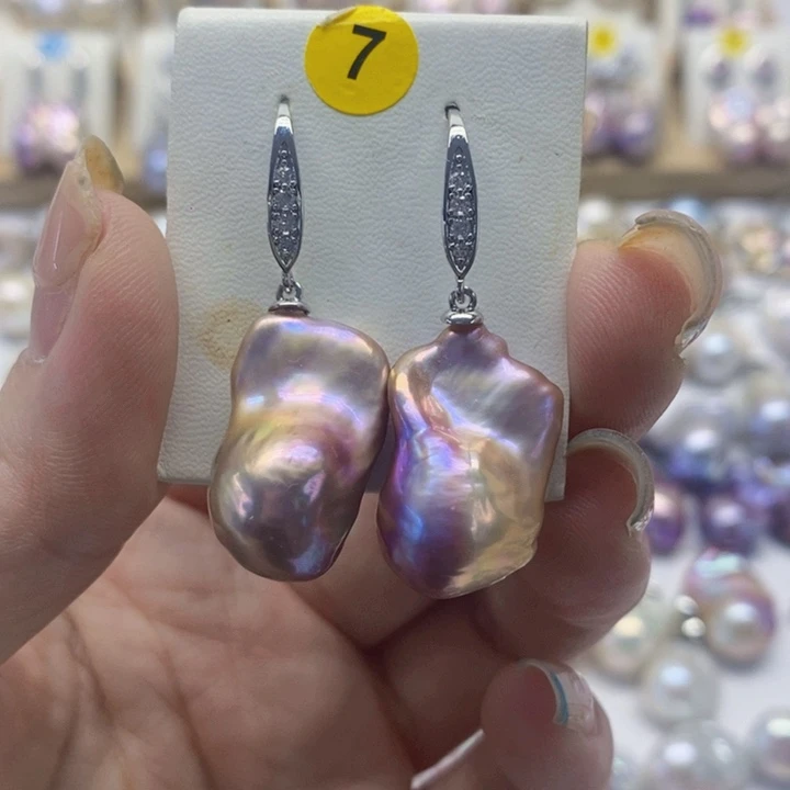 银S925镶嵌耳饰淡水珍珠