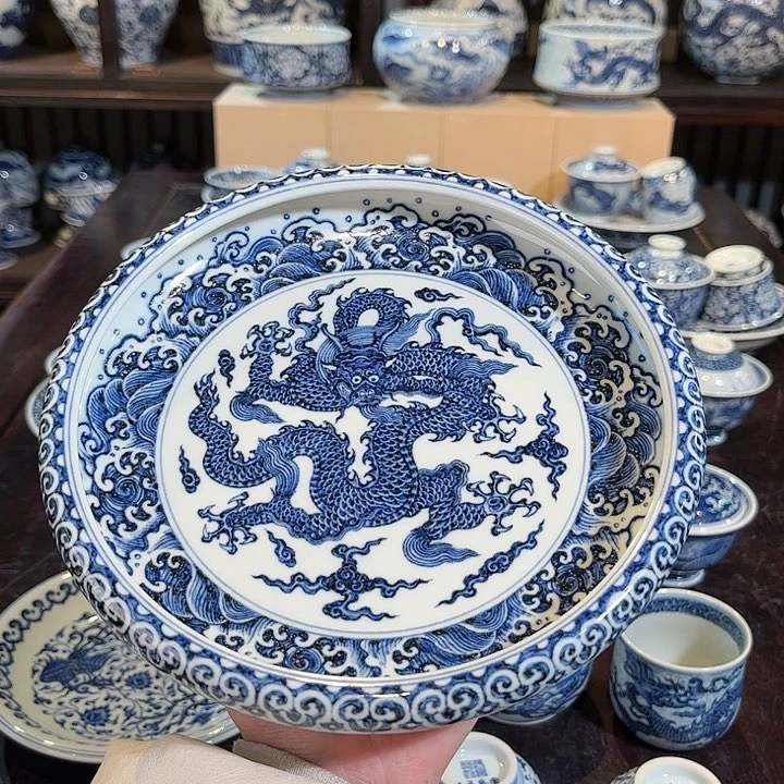 瓷片萍云然坊龙纹壶承