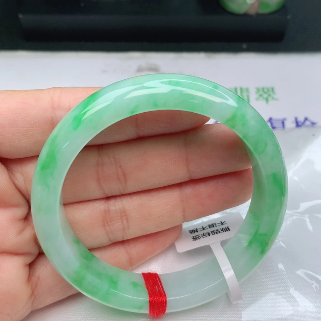 未镶嵌手镯翡翠翡翠手镯