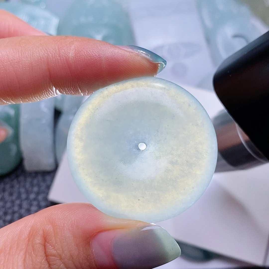 定制翡翠未镶嵌毛货付款后确认抛光