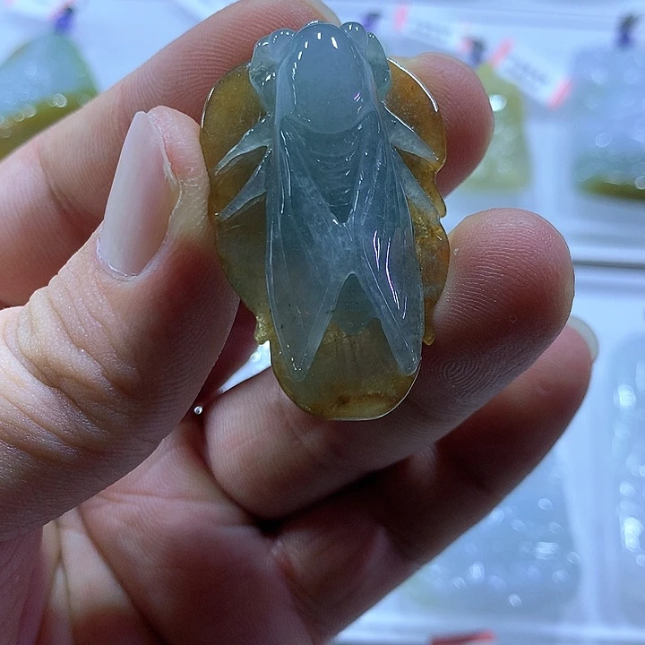 翡翠未镶嵌颈饰天然翡翠A货吊坠