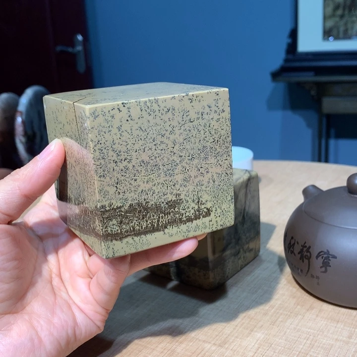 ，广西国画石摆件，收藏观赏