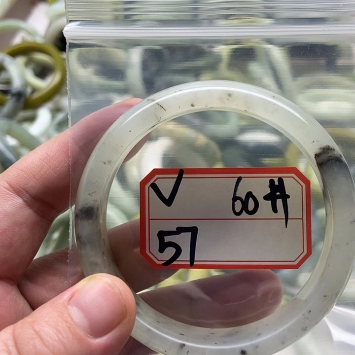 蛇纹石玉手镯未镶嵌阿*