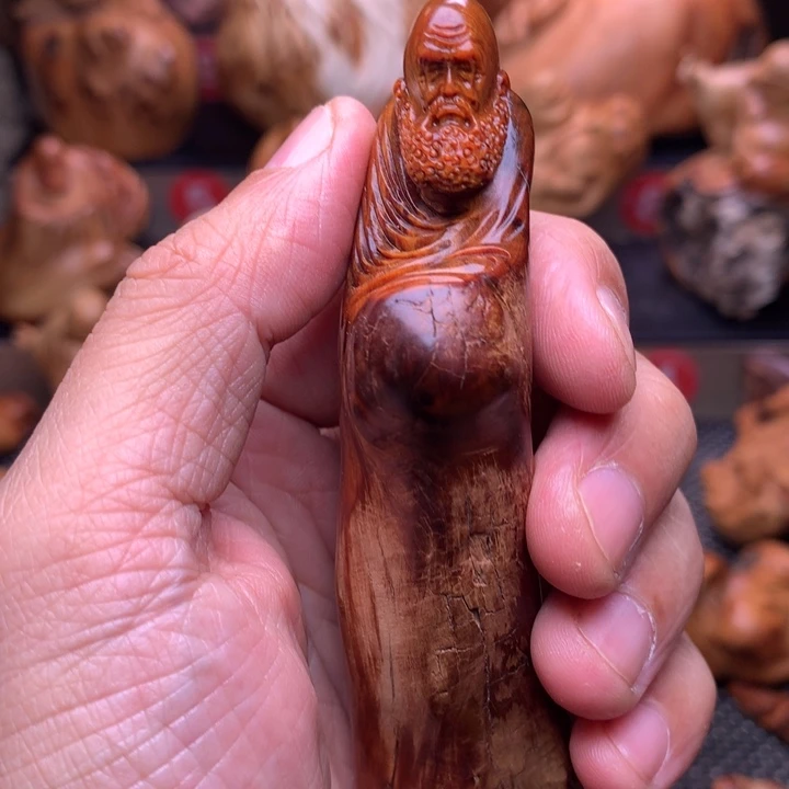 一***忆柏木（崖柏）崖柏陈化料手把件