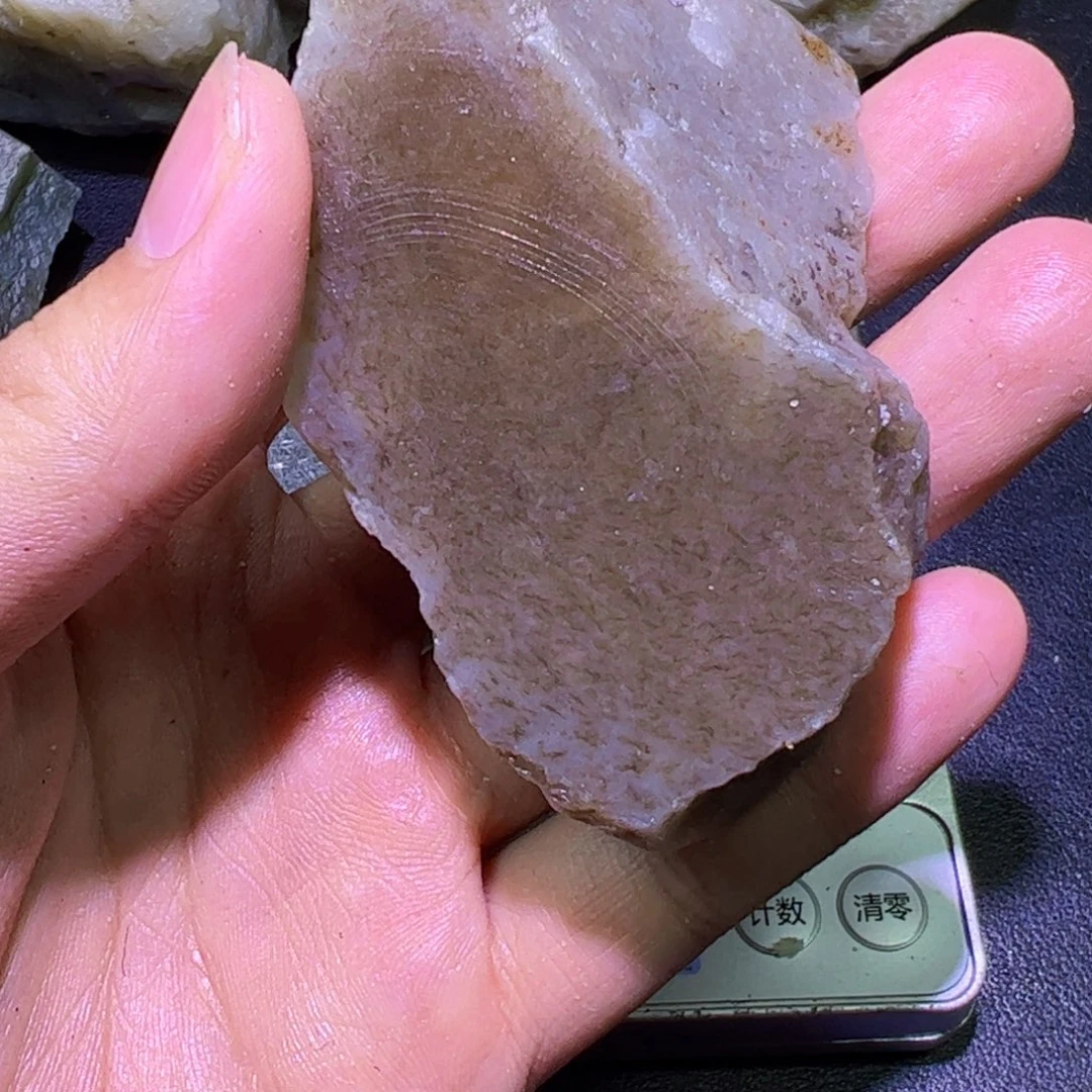 未镶嵌和田玉（糖玉）珠宝半成品