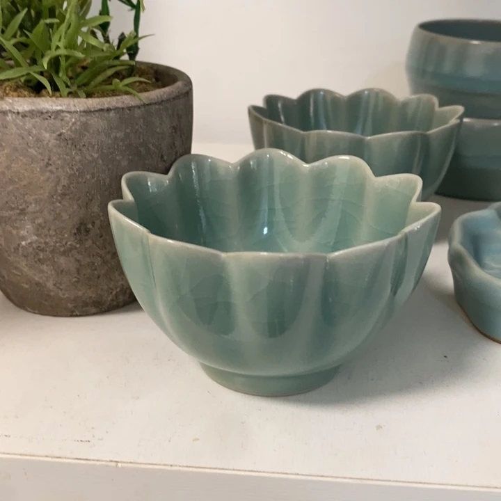 瓷片莲花杯一一一一一一一