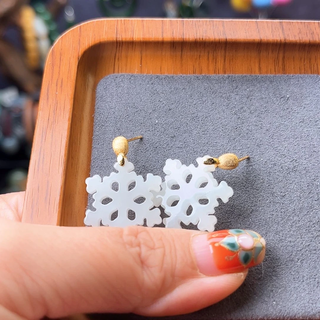 颈饰未镶嵌和田玉系**吖