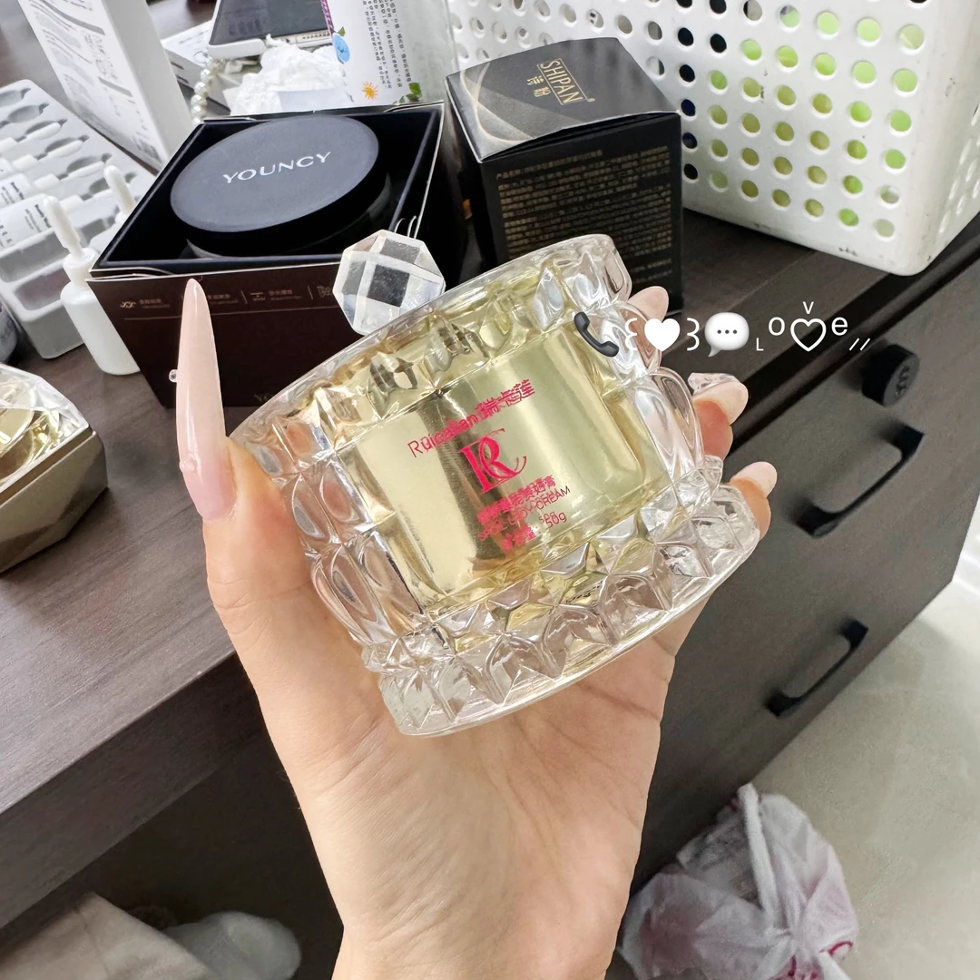 「老*」这个贵妇膏超好用！卖完下架！