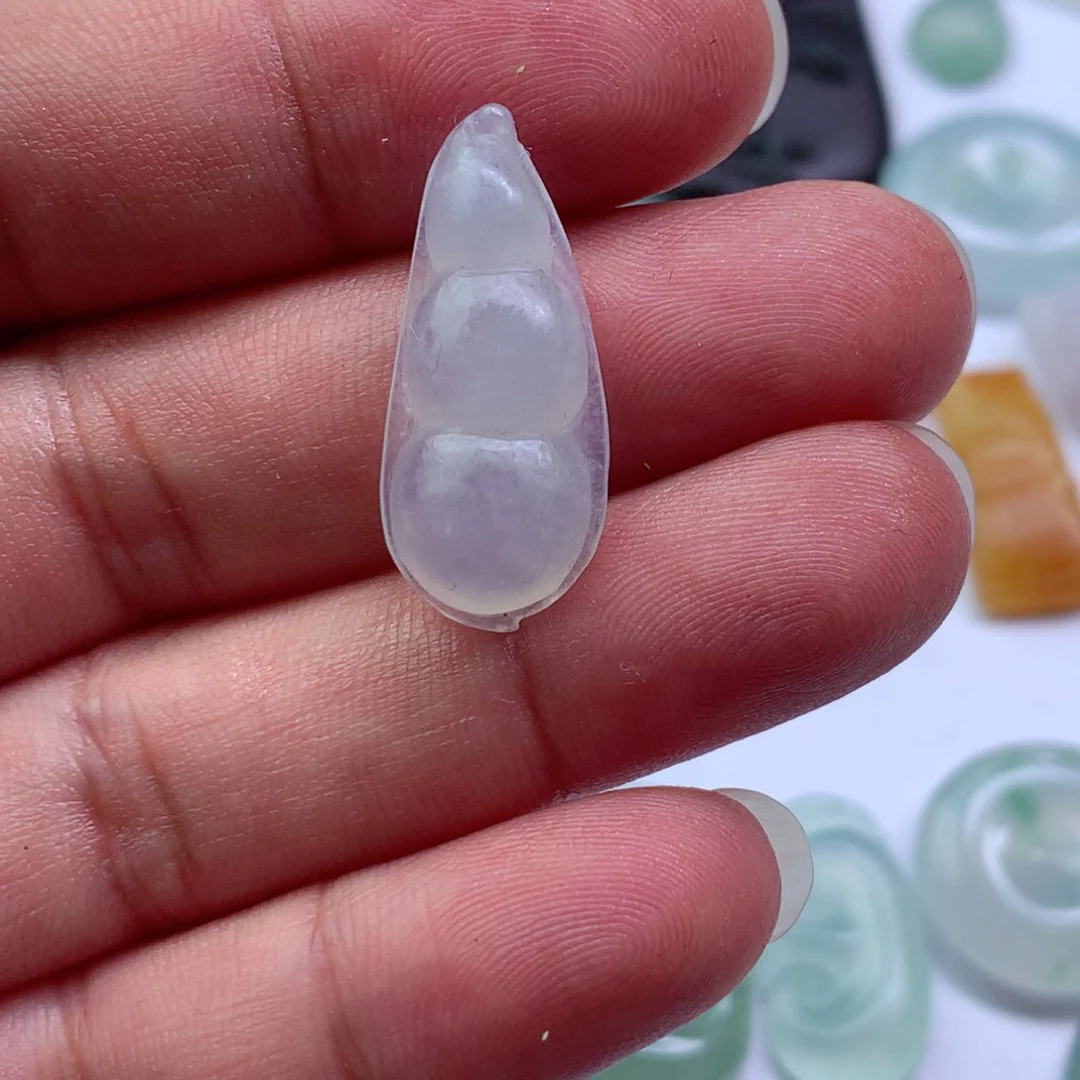 定制翡翠未镶嵌包工