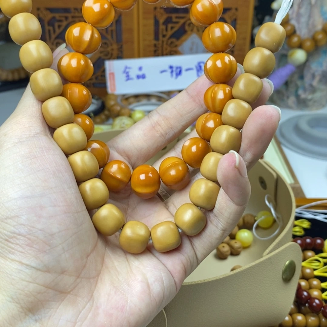 B***e猴头核桃手串方糖➕大鲨鱼