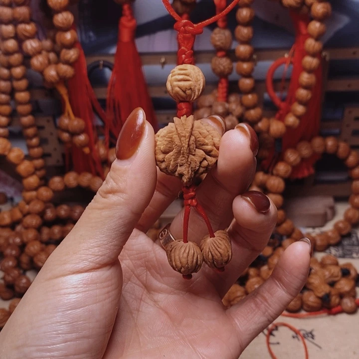 吊坠桃核龙纹桃枭