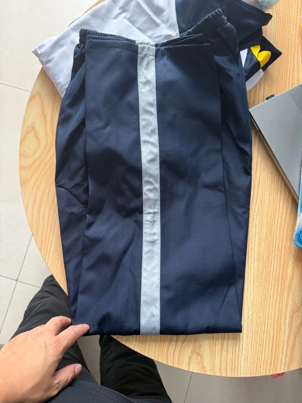 乐陵市一中秋季校服