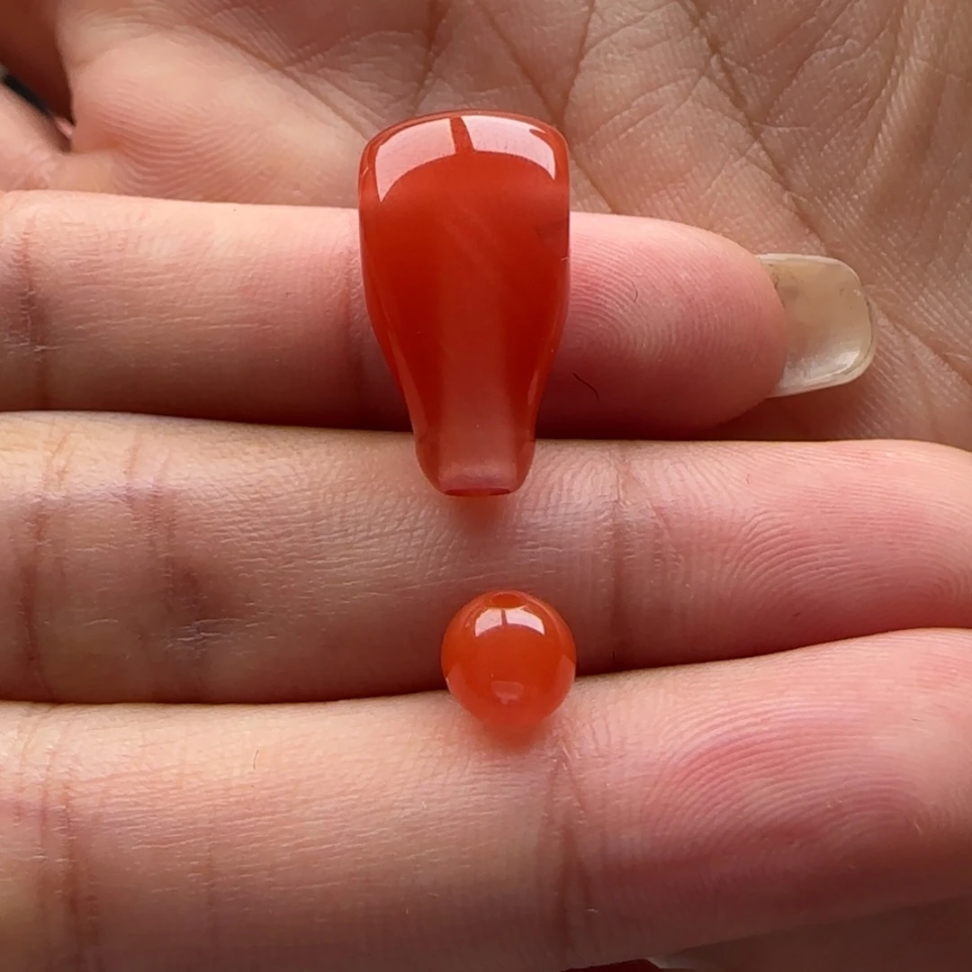富***粥未镶嵌三通10.3南红玛瑙马牙