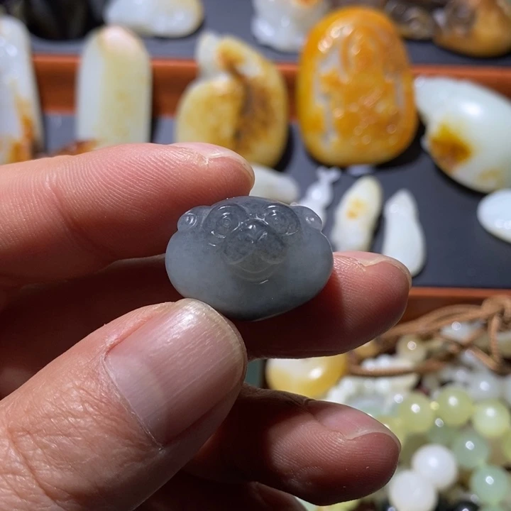 和田玉未镶嵌吊坠(不含链)