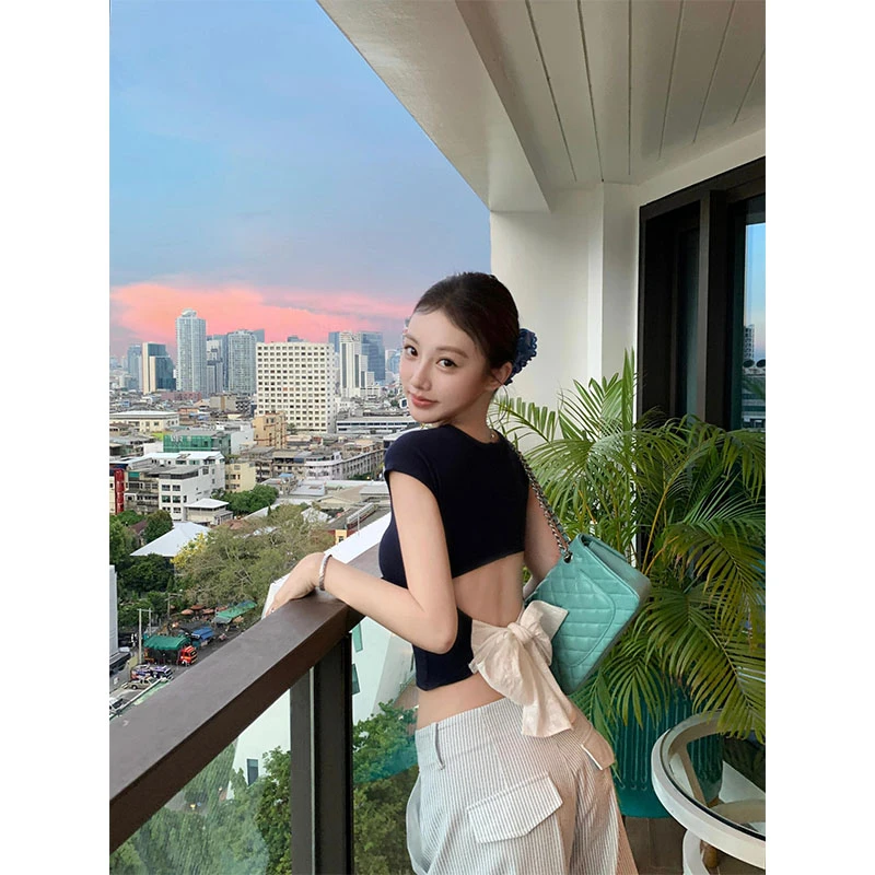 简约轻熟风气质辣妹设计感修身蝴蝶结T恤上衣高腰宽松条纹长裤女