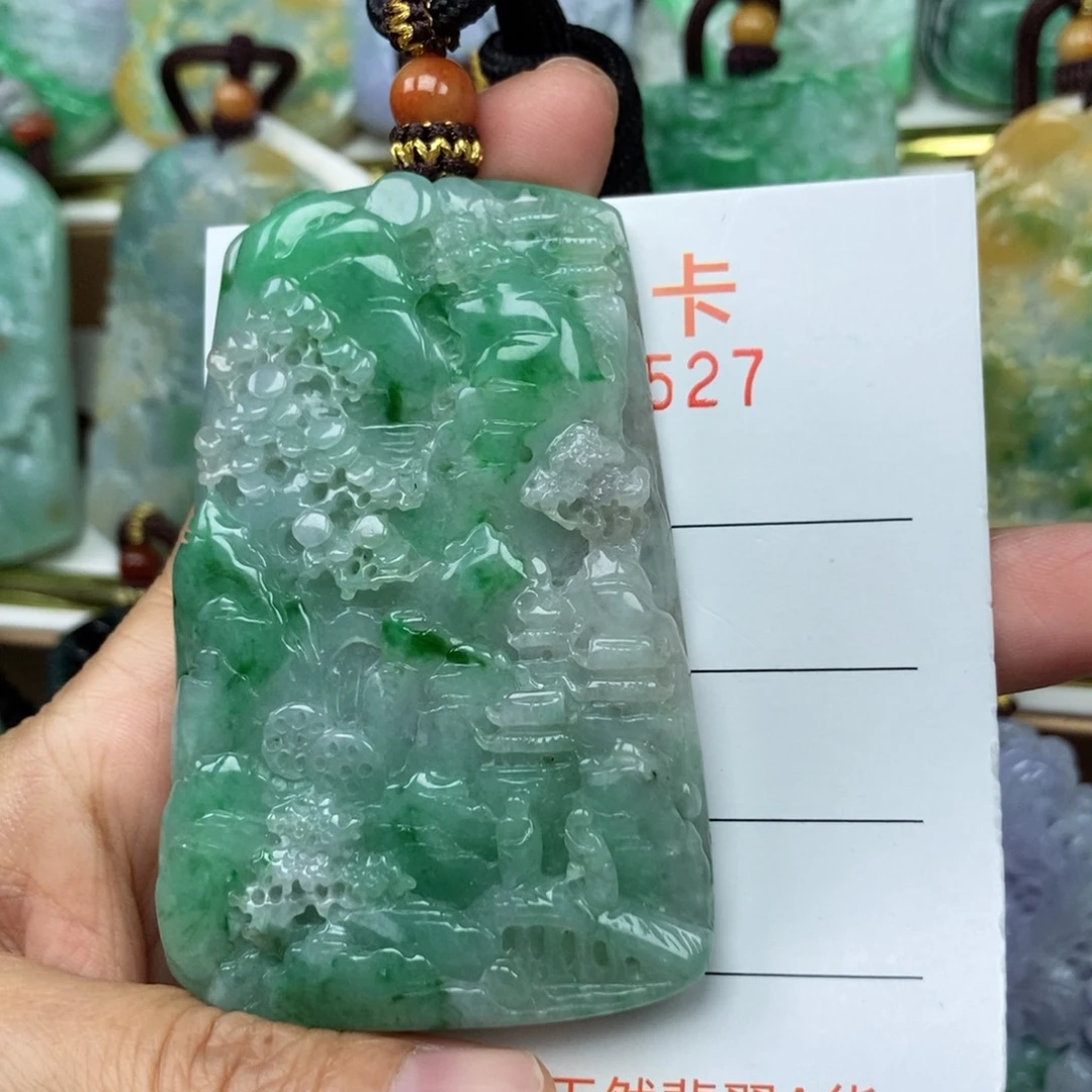 翡翠未镶嵌颈饰吊坠