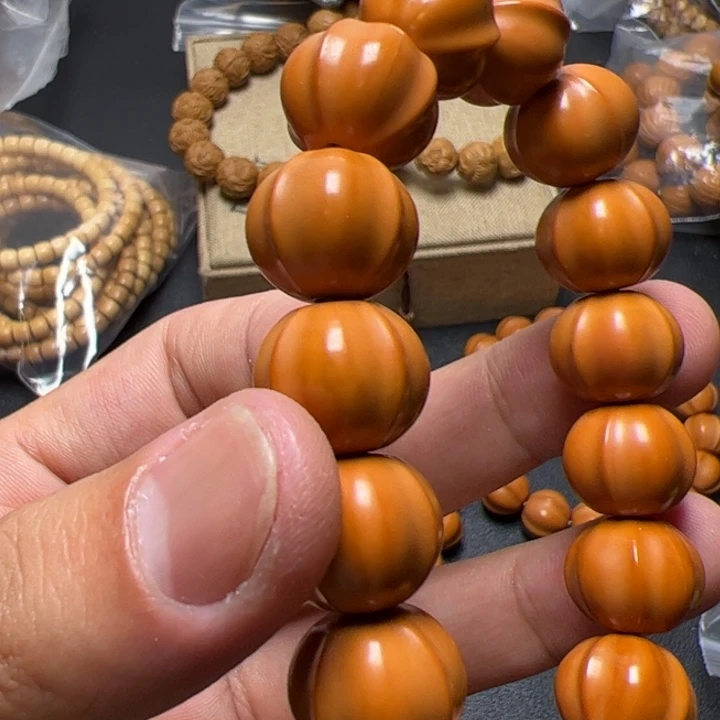 猴头核桃手串啦啦啦