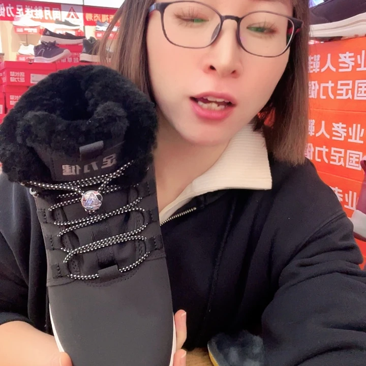 溜***溜40码现货供应现货秒发包邮到