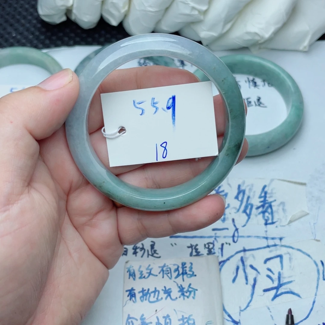 未镶嵌手镯翡翠翡翠手镯18