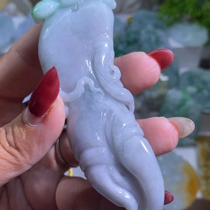 【闪购商品】翡翠挂件未镶嵌人参